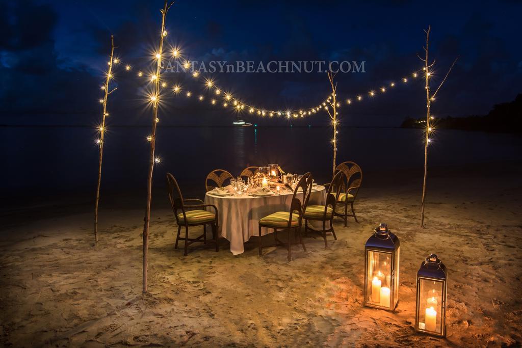 Fantasy & Beachnut Villas *