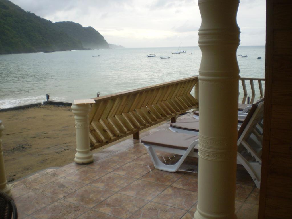 The Naturalist Beach Resort Guest house Castara