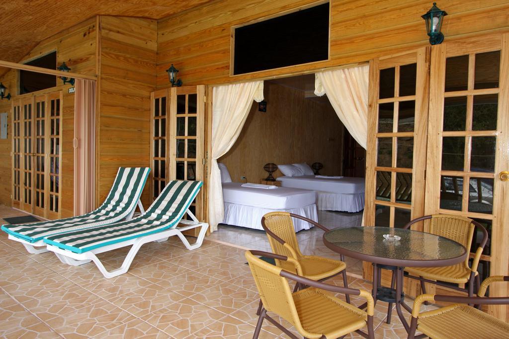 The Naturalist Beach Resort Guest house Castara