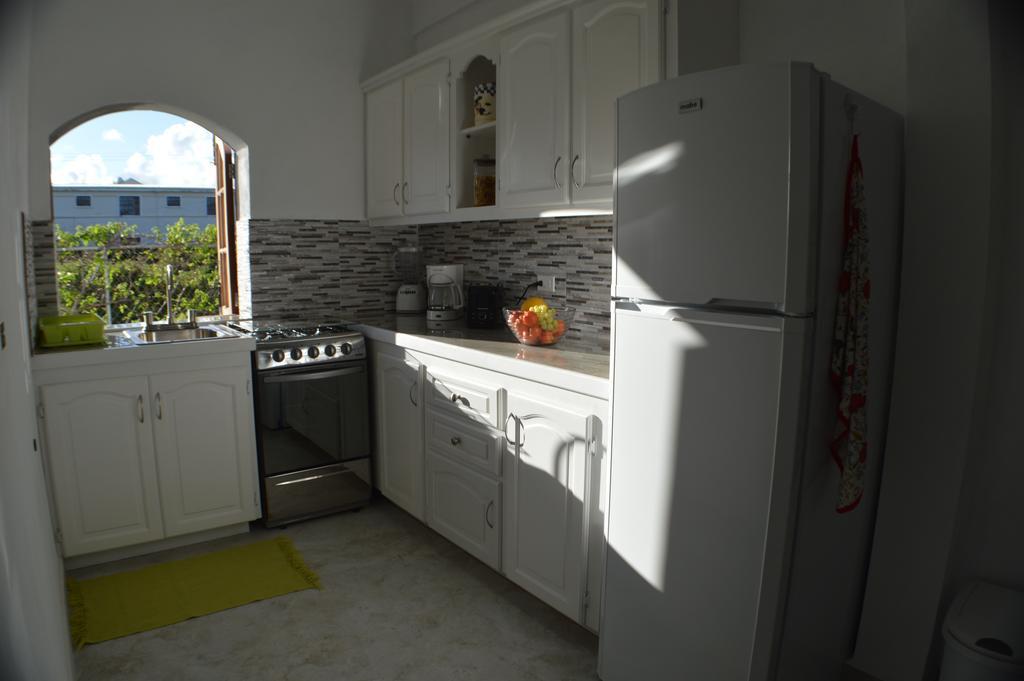 Frangipani Apartment Christ Church