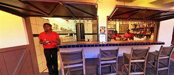 The Old Gin House Aparthotel 4*