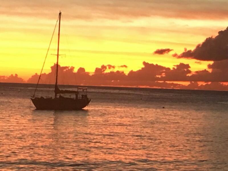 Hotel Paradise Kingstown