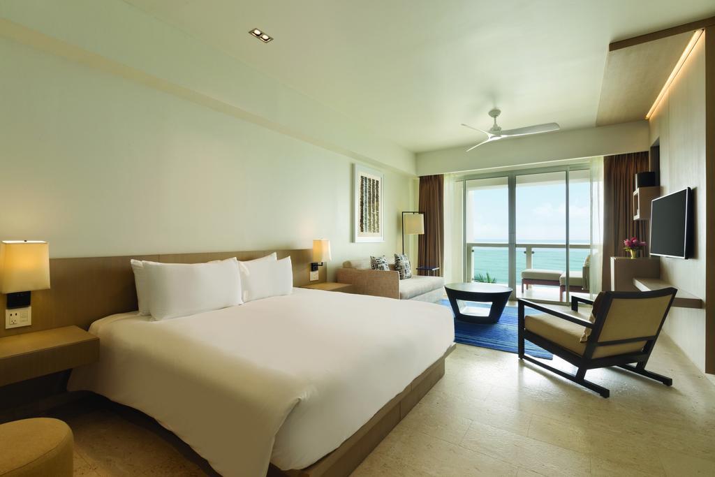 Hyatt Ziva Rose Hall (adults Only)