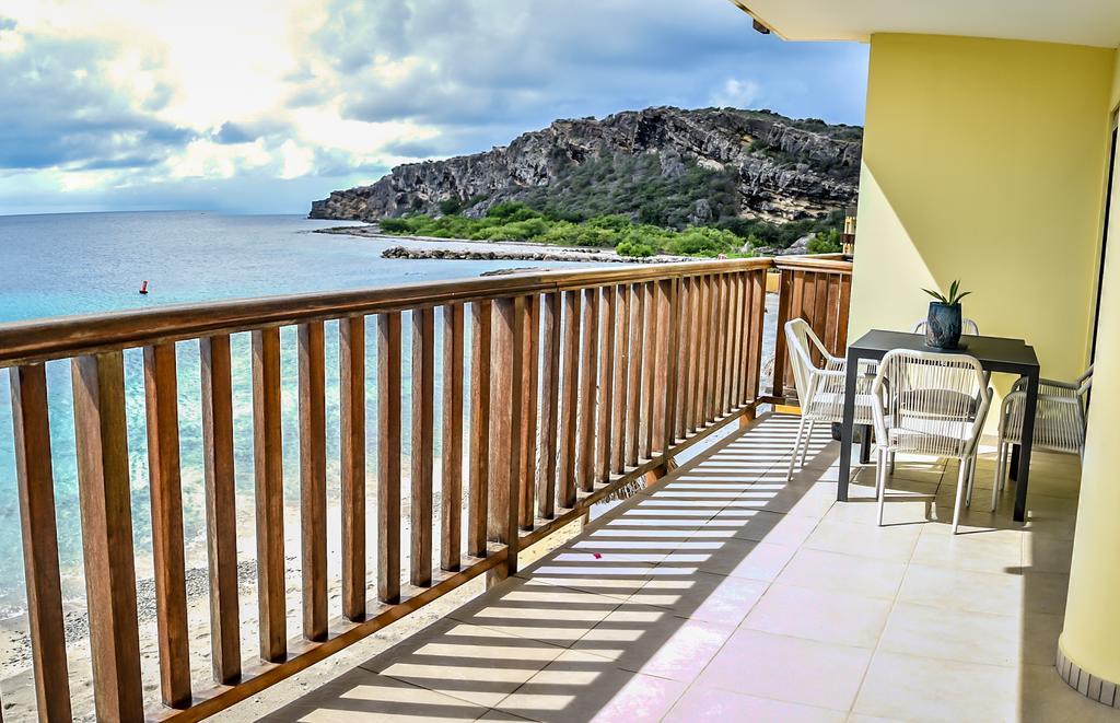 Palapa Curacao Resort