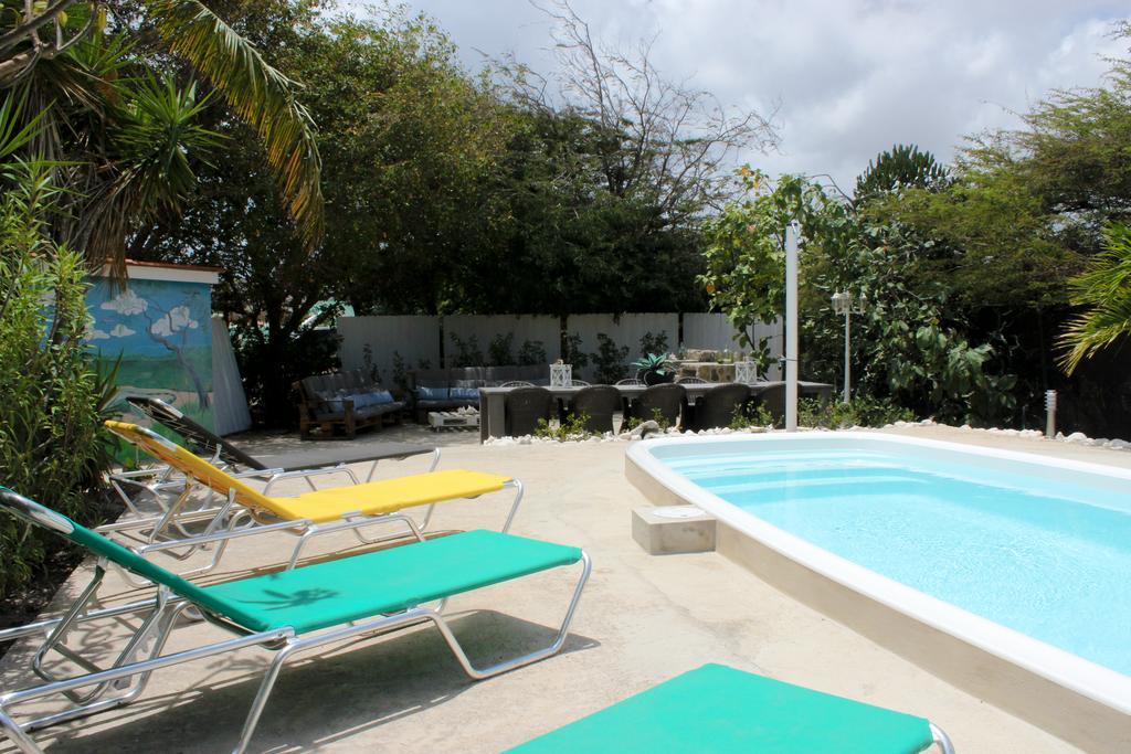 1 And 5 In Windsock Apartamento Bonaire