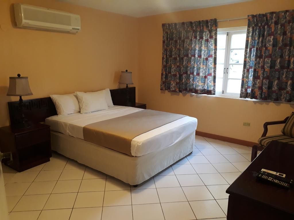 At The Ridge 3* Ocho Rios