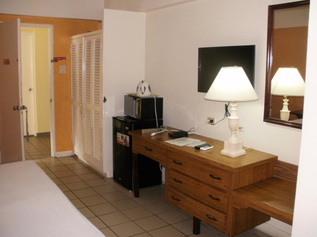 Pineapple Court 2* Ocho Rios