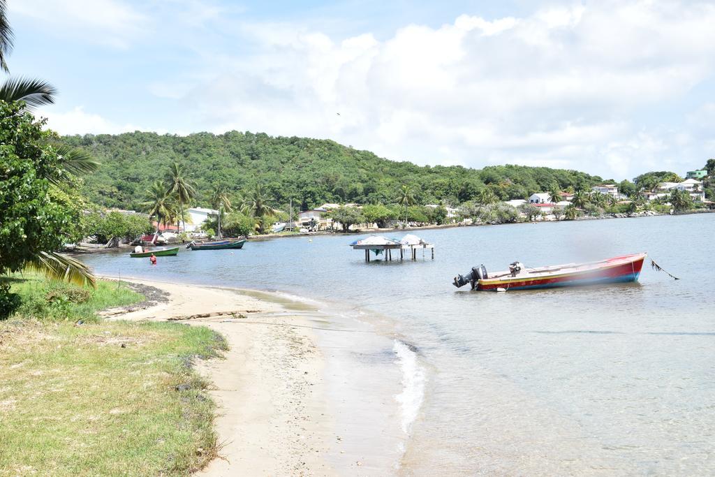 Clos De L'anse L'etang * La Trinité
