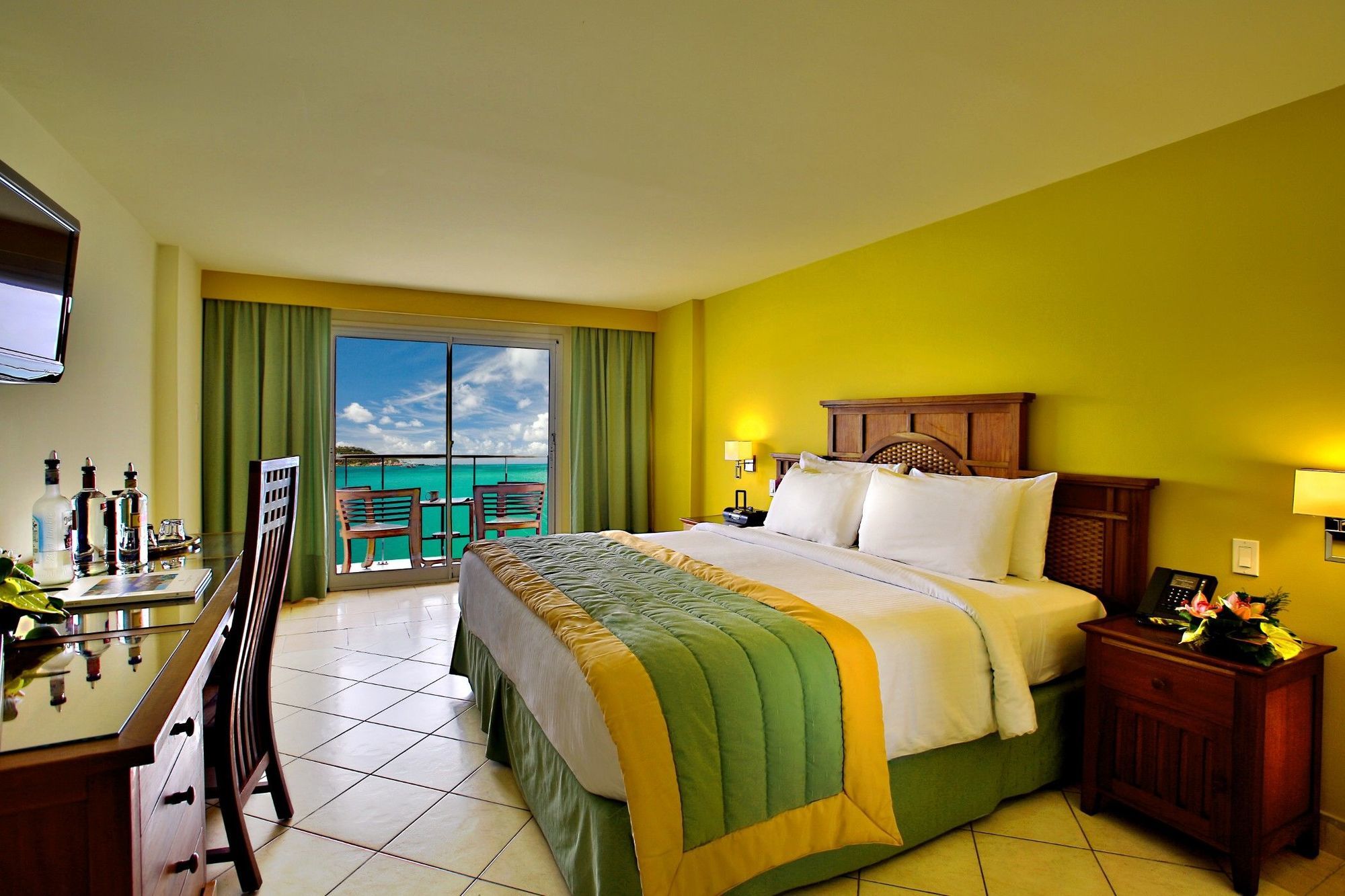 Resort Sonesta Great Bay Beach Resort, Casino & - Adults Only