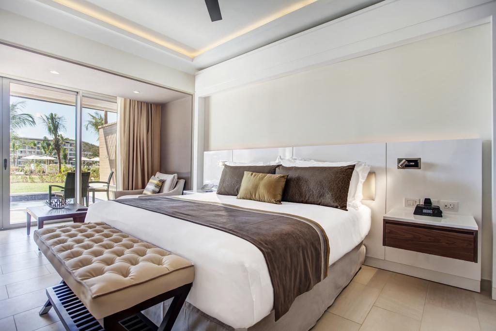 Royalton Saint Lucia, An Autograph Collection Gros Islet