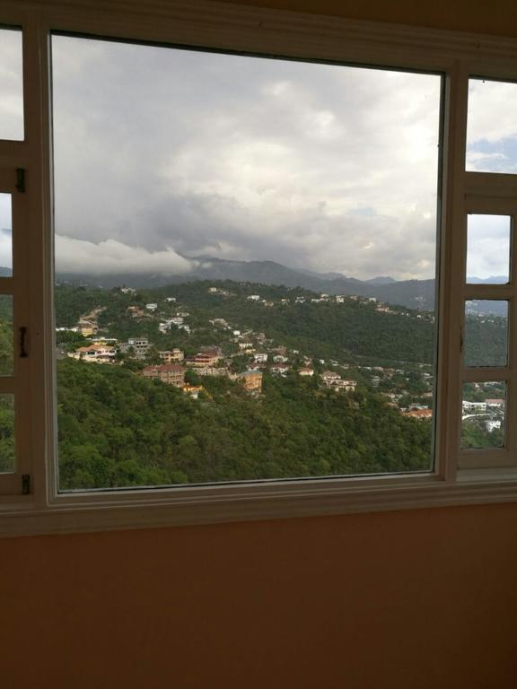 Chancery Hall 3 Bedroom Villa Kingston