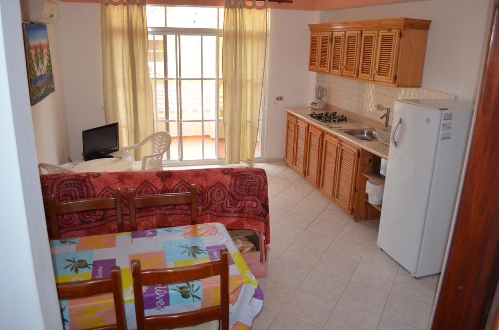 Apartment Palmeras Riki R