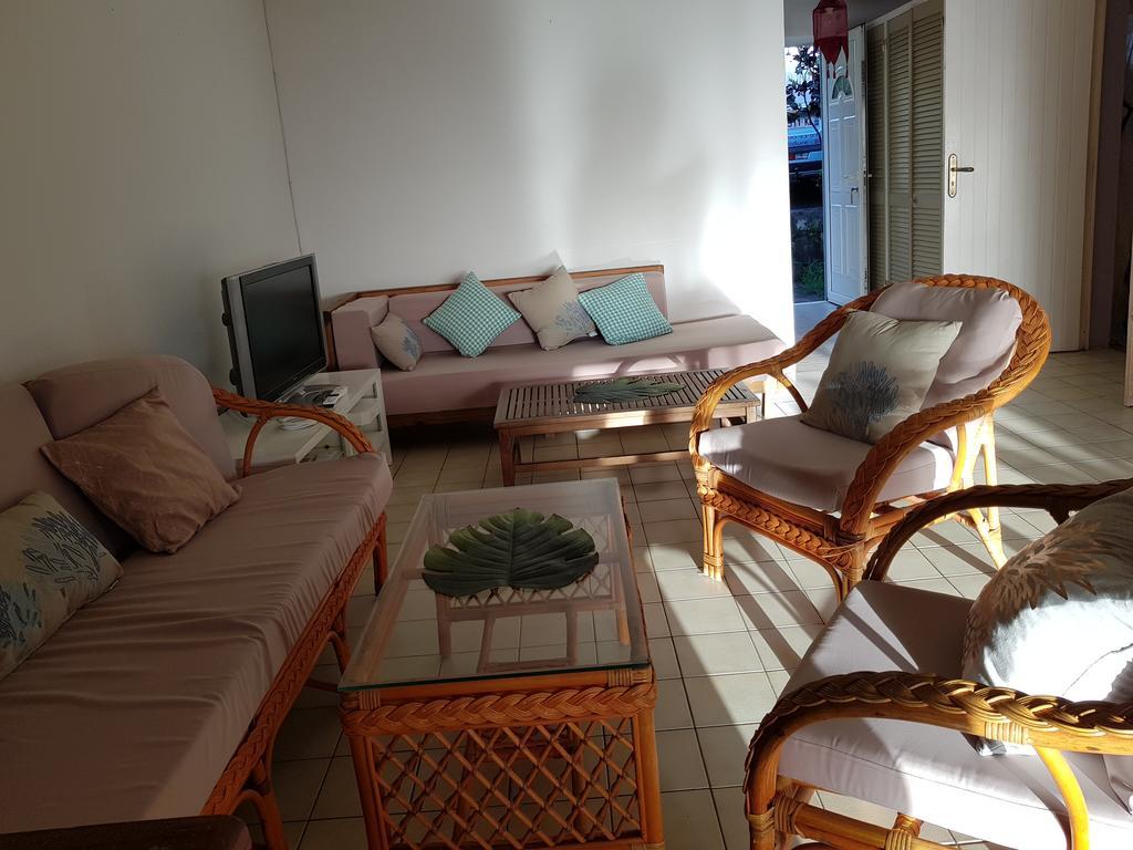 Maison Bleu Corail Bouillante