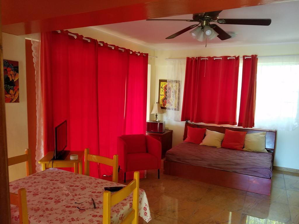 Palmeras Riki R Apartment *