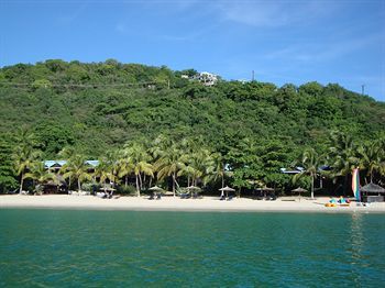 Tamarind & Yacht Club Hotel 4*