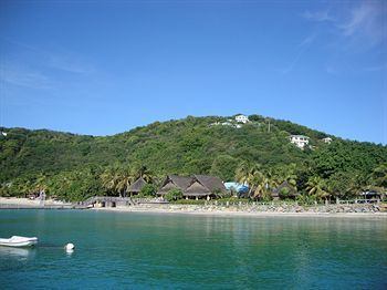 Hotel Tamarind & Yacht Club