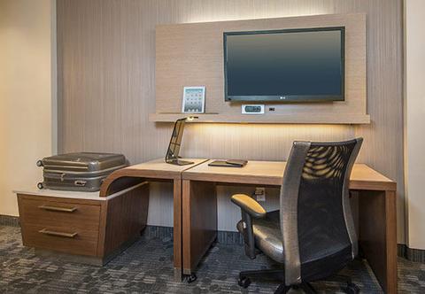 Courtyard By Marriott Kingston, Jamaica Hotel 4*
