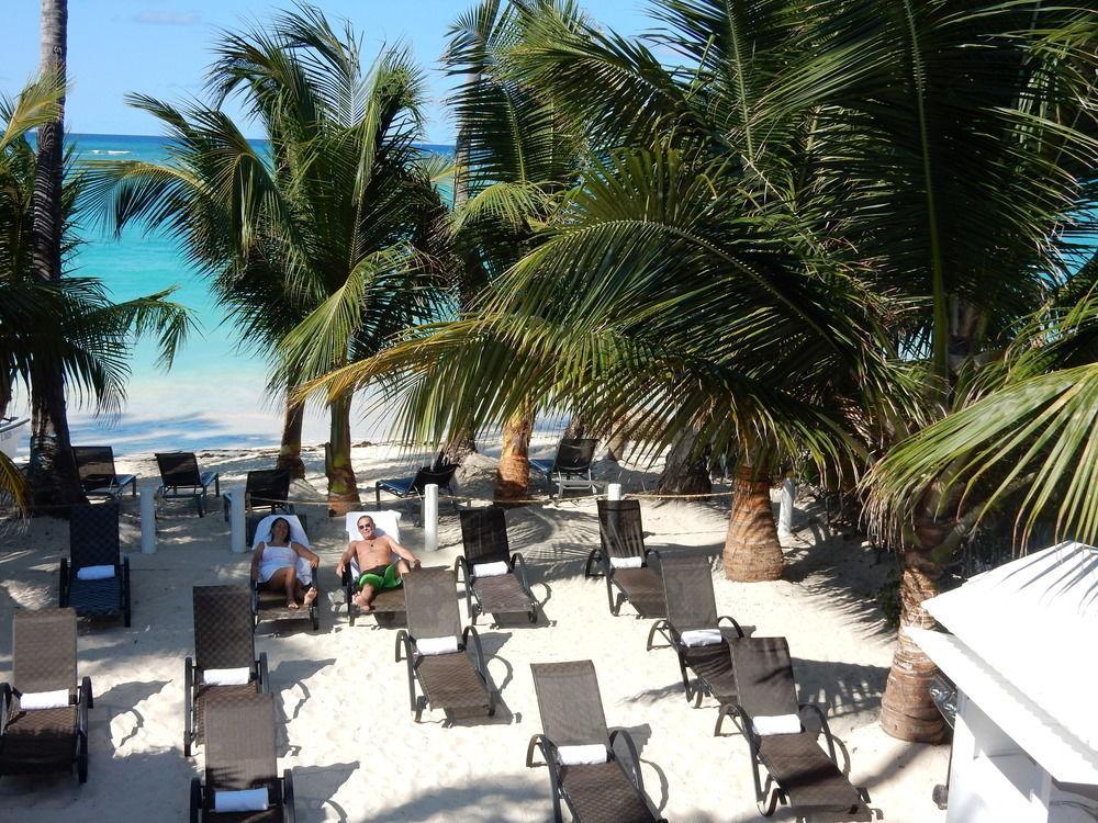 Green Coast Hotel 3*