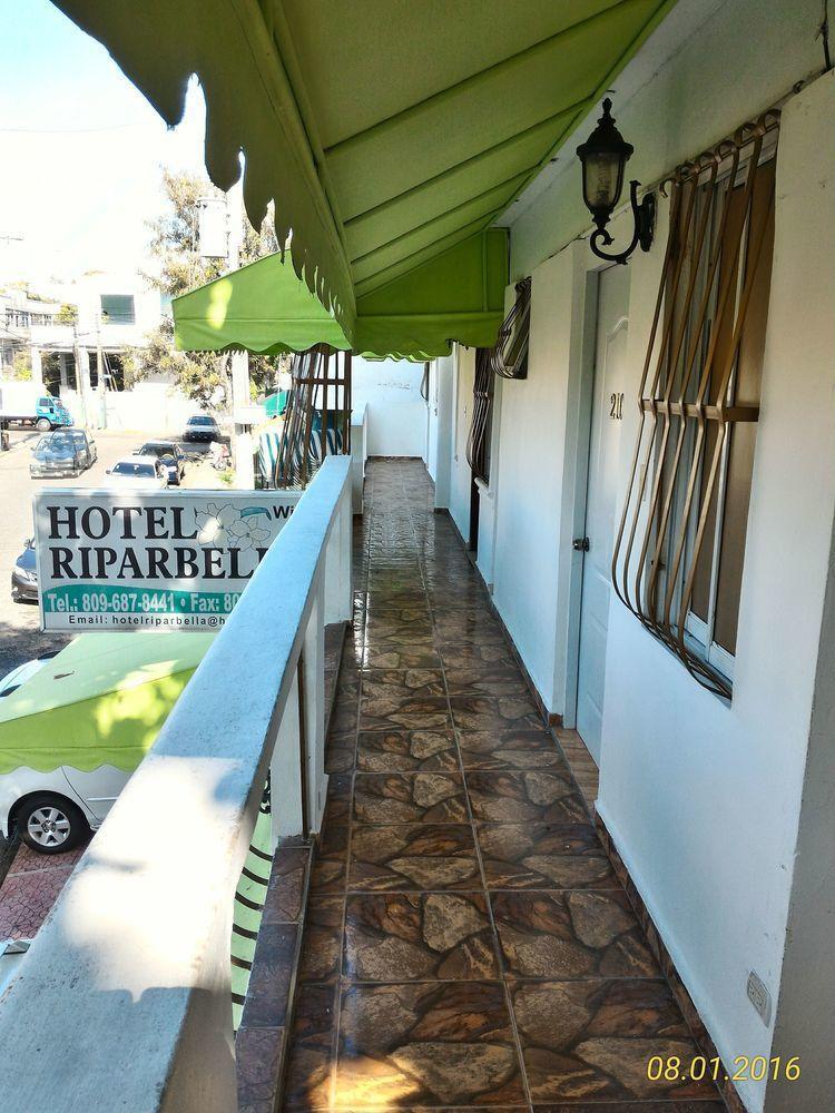 Hotel Riparbella Santo Domingo