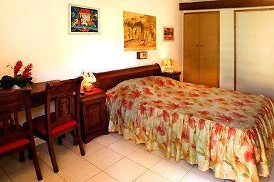 Le Rotabas 2* Sainte-Anne (Grande-Terre)