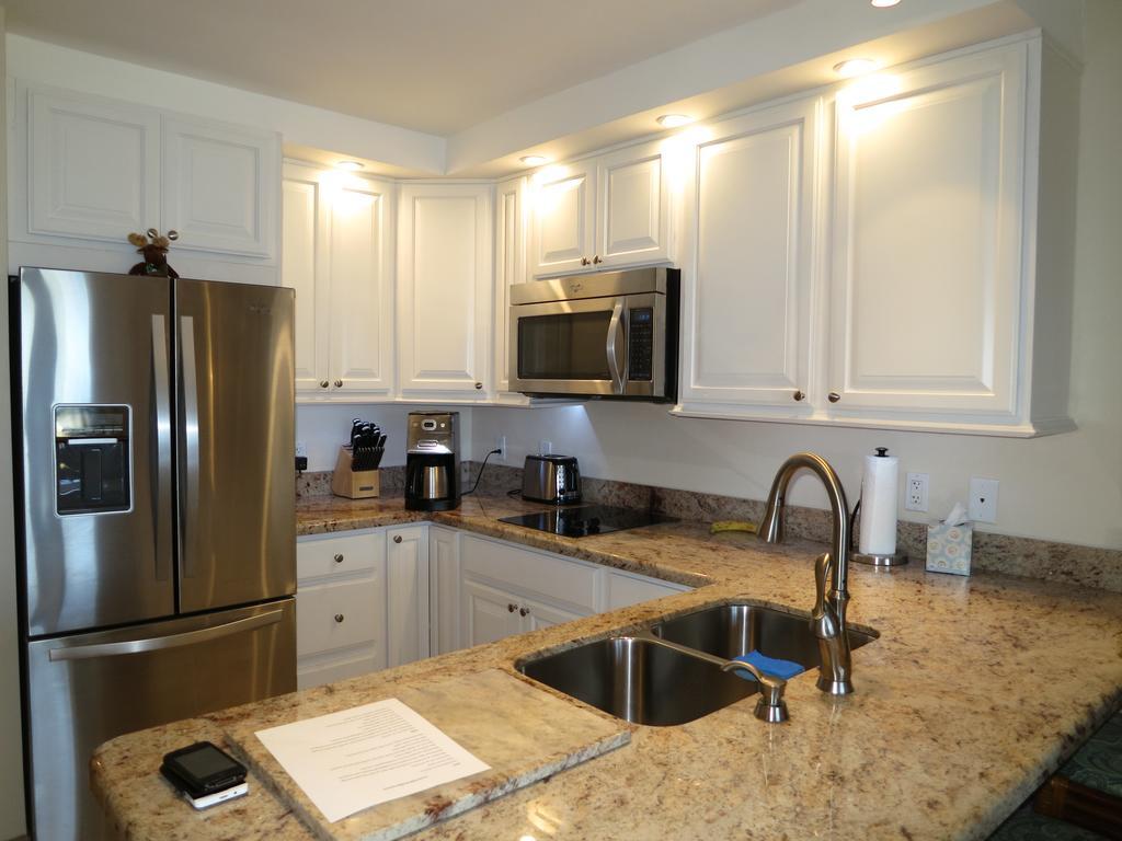 Luxury Beachfront Duplex On Sapphire V Villa