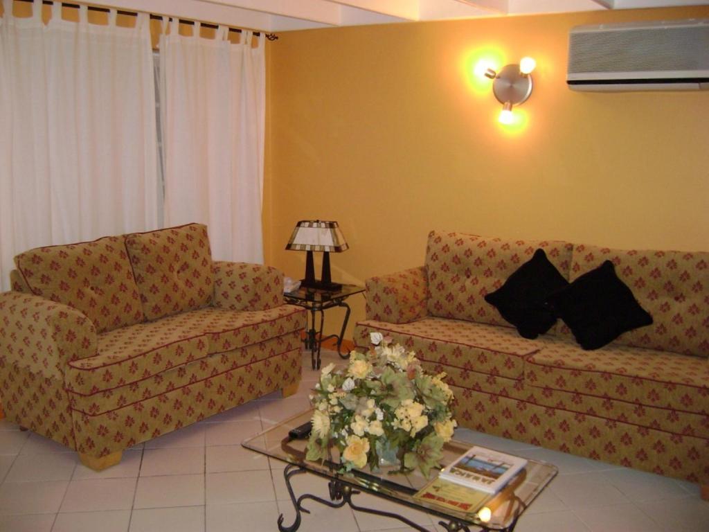 At The Ridge Aparthotel 3*