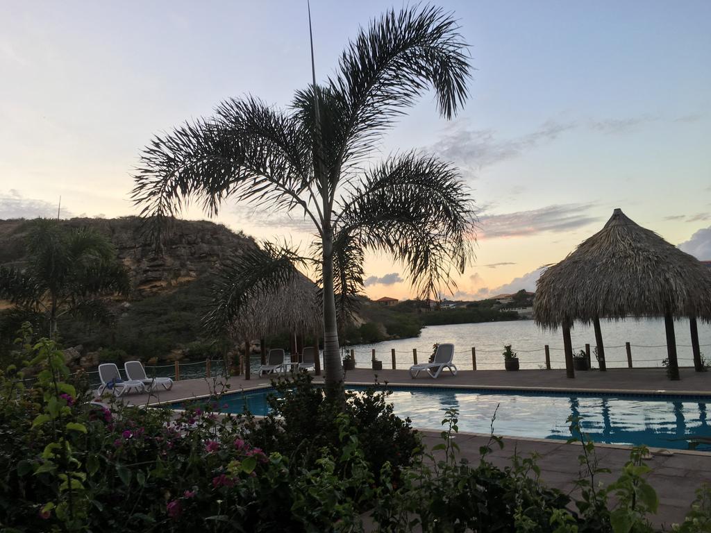 Palapa Curacao