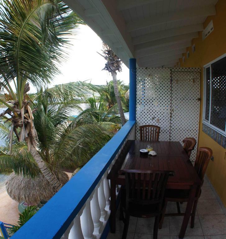 Limestone Holiday Hotel Willemstad
