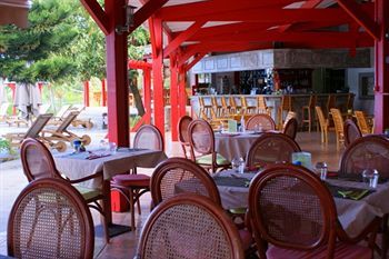 Le Rayon Vert - Hotel & Restaurant Vue Sur Mer Hotel 3*