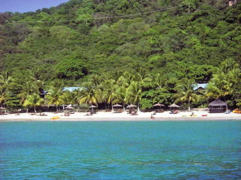 Tamarind & Yacht Club
