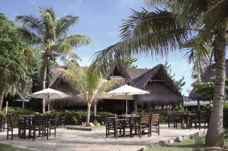 Tamarind & Yacht Club Hotel