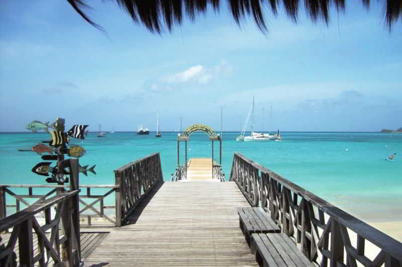 Hotel Tamarind & Yacht Club