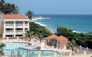 Costa Dorada Beach & 2*
