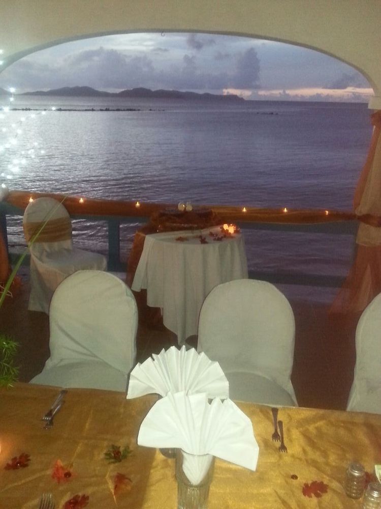 Fischers Cove And Restaurant Hotel