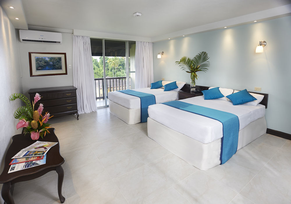Hotel Mount Irvine Bay 3*