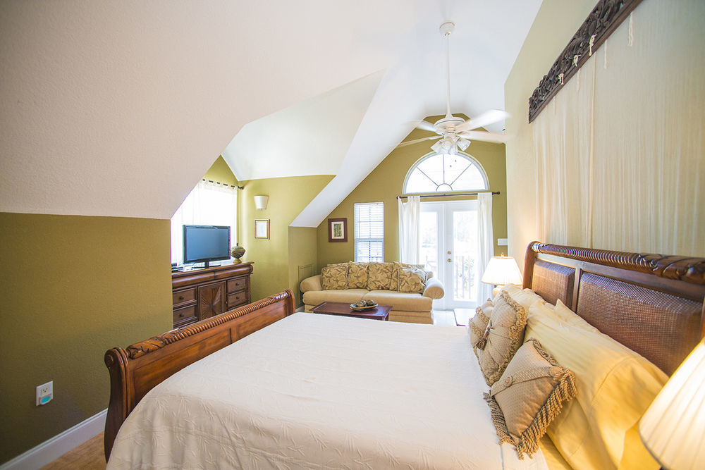 Bed & Breakfast Shangri-La Boutique Bed & Breakfast 4*