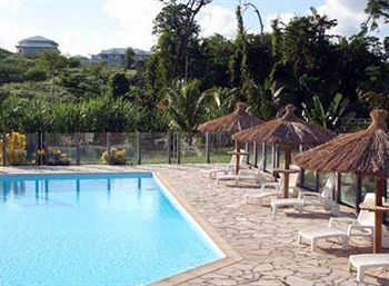 Les Cayalines Aparthotel 2*