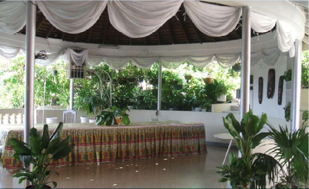 Verney House Hotel Montego Bay