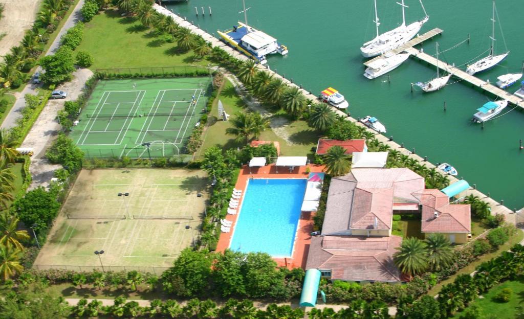 Aparthotel Hbk At