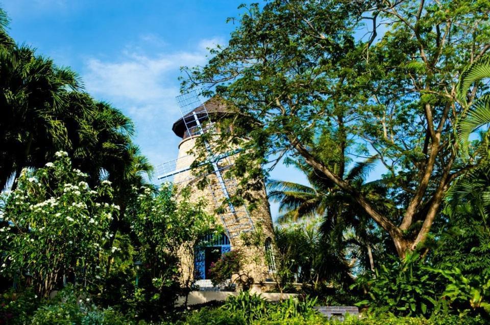Hotel Eden Palm 4*