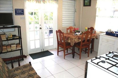 Keegans Beachside 2*