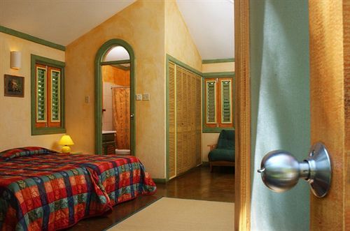 Hotel Country Country 3*
