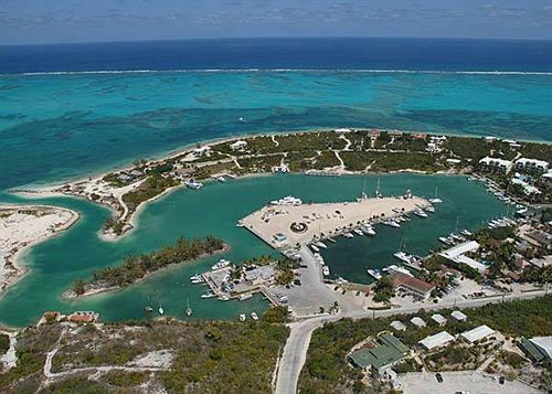 Turtle Cove Inn Hotel 2*