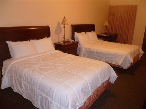Hotel Turks And Caicos Airport 2*