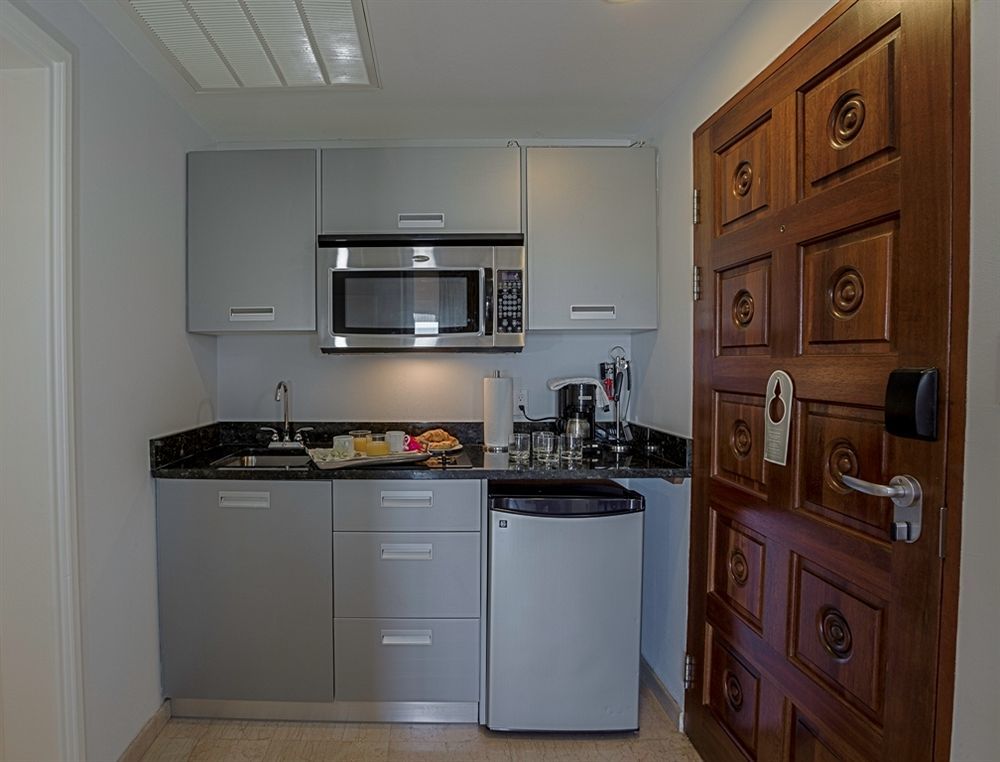Princess Heights Luxury Hotel