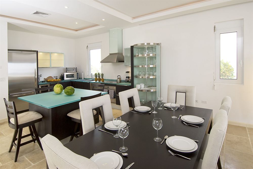 Resort Coral Beach Club Villas & Marina 5*