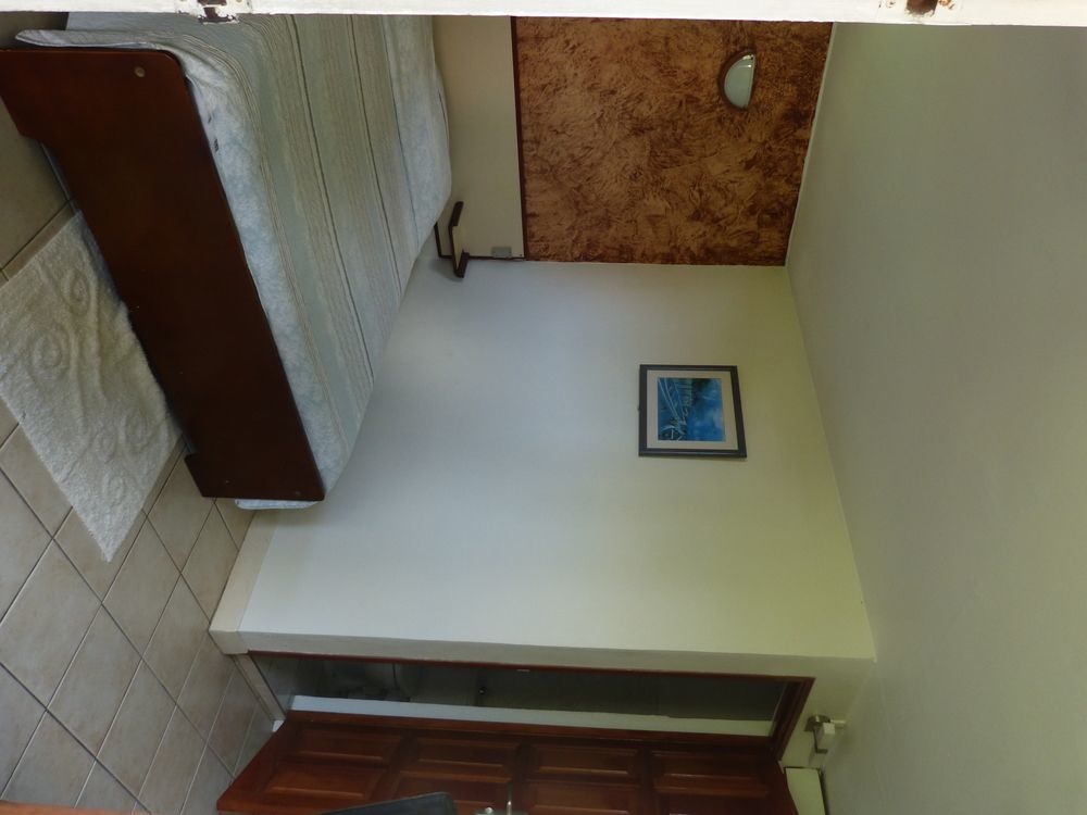 Airport Hotel 3*