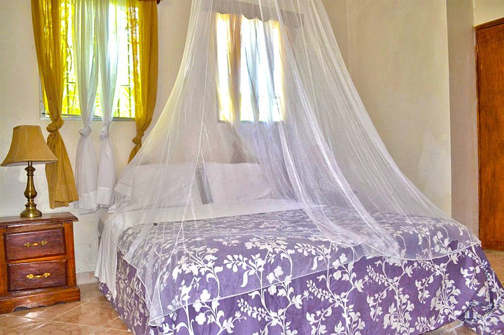 Pacot Breeze Hotel Aparthotel 3*
