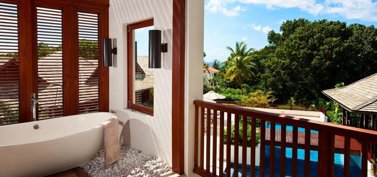 Alila * Holetown