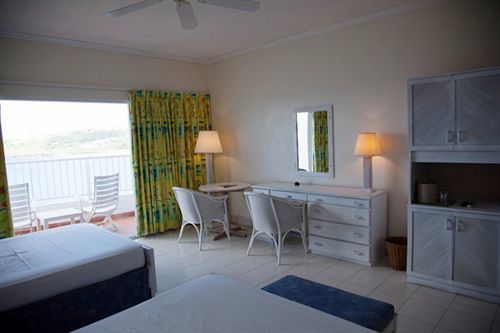 Grand View 2* Kingstown